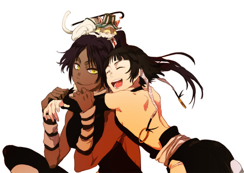 File:Yoruichi and soifon.jpg