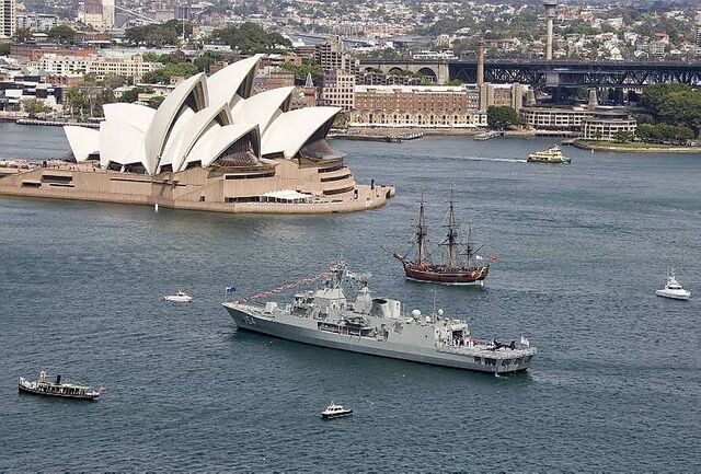 File:RAN Ships at Sydney.jpg