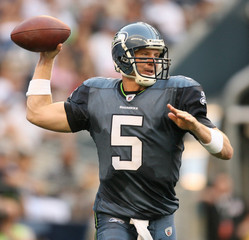 File:HenryHasselbeckSeattle.jpg