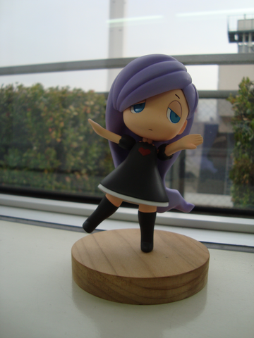 File:GabriellesGhostlyGroove Figurine2.png