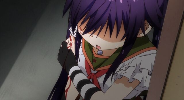 File:Kurumi is injured.jpg
