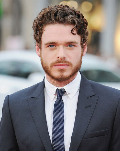 Datei:Richard-madden.jpeg