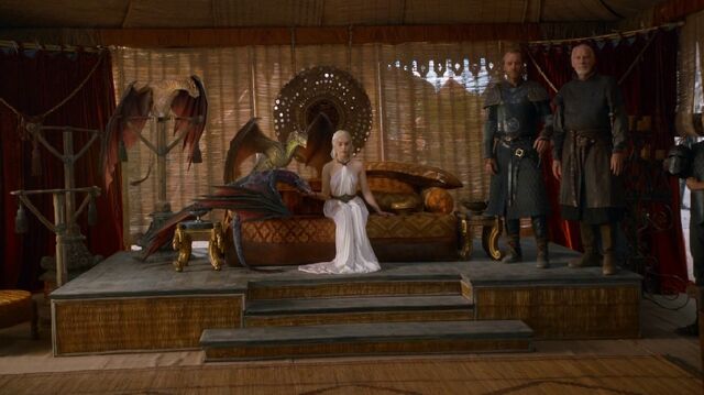 File:Dany and Dragons S3E7.jpg