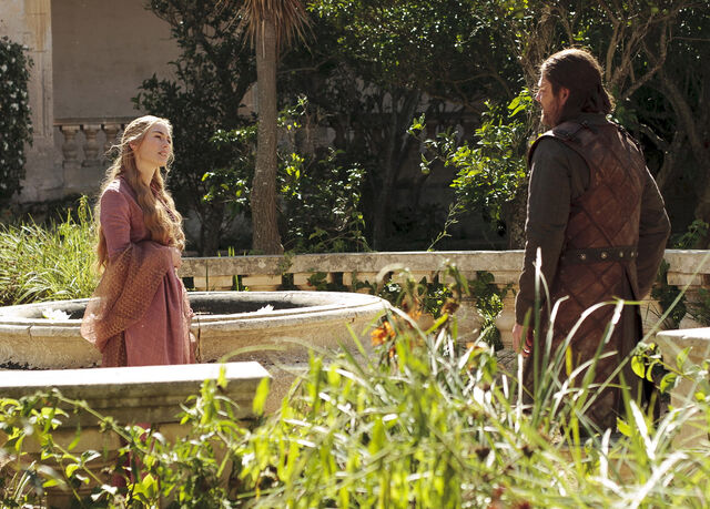 File:Cersei-win-or-die1.jpg