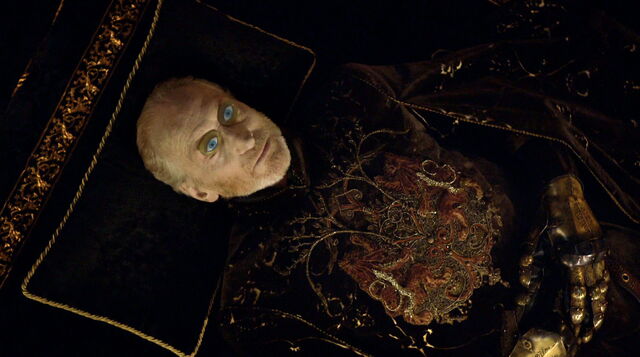 File:Tywin deceased season 5 the wars to come.jpg