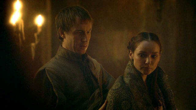 File:309 Roslin cloaked.jpg