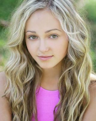File:Sophie Reynolds 16 .jpg