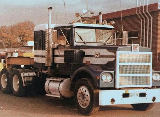 File:The Blue Gandoler 1973.jpg