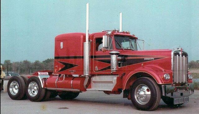 File:Gandoler C7KGHKH69.jpg