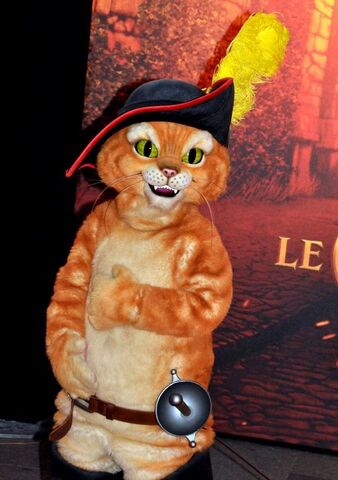 Archivo:Gato botas2.jpg