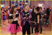 Roshon-fegan-adam-irigoyen-zombies-05