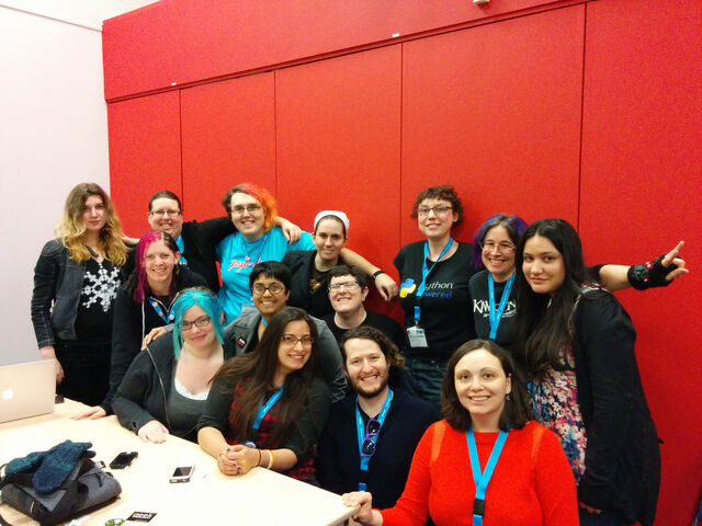 File:Feminist hacker lounge 2014.jpg