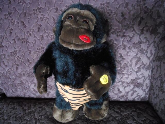 File:Jungle boogie gorilla.jpg