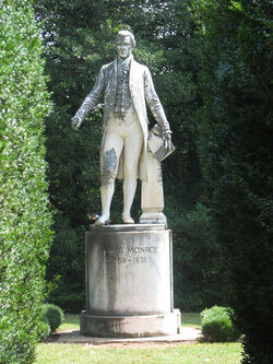 JamesMonroeStatue