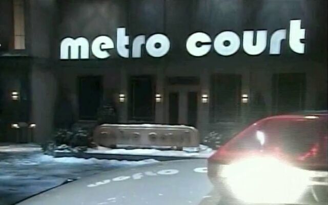 File:Metro Court.jpg