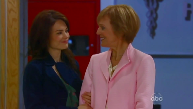 File:AudreyLiz50th.png