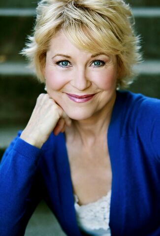 File:Dee Wallace.jpg