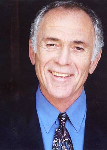 File:Bruce Weitz.jpg