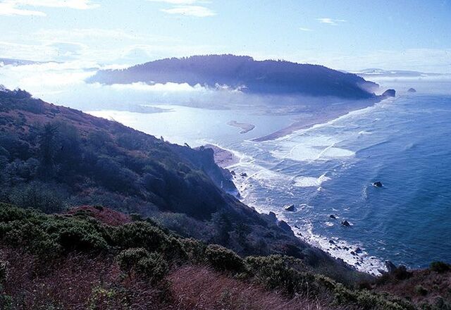 File:Klamath river estuary.jpg
