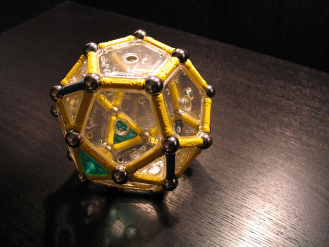 File:Tetrated dodecahedron c.jpg