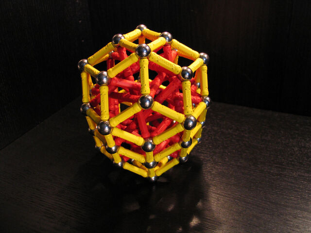 File:Elongated rhombic triacontahedron b.jpg