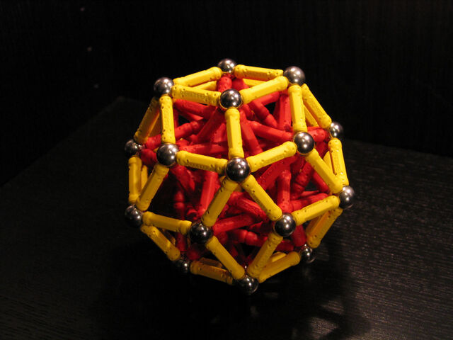 File:Rhombic triacontahedron near miss.jpg