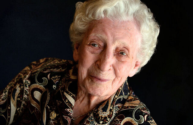File:Kathleen Snavely.jpg