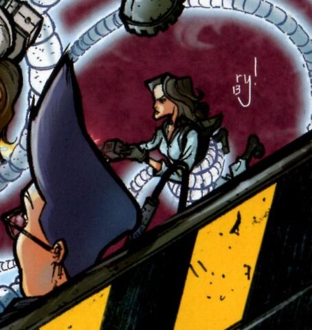 File:MelanieOrtizIDWV2Issue13RI.jpg