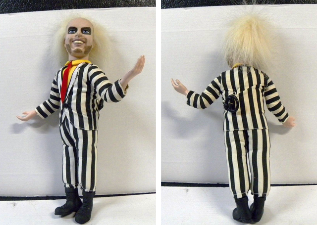 File:BeetlejuiceFigureDolSc02.png