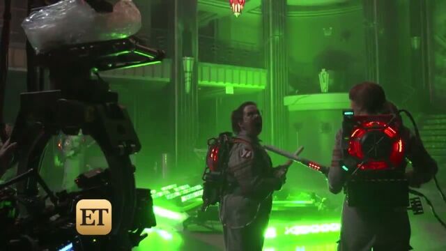 File:Ghostbusters2016SetVisitET4152016Clip11.jpg