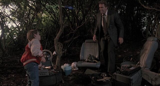 File:Kindergarten Cop GB refs02.jpg
