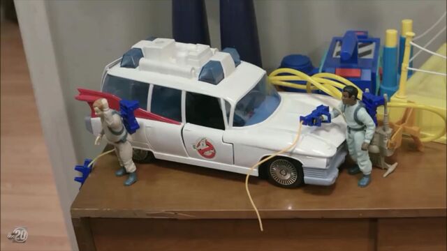 File:Goldbergs 80s Rewind3.jpg