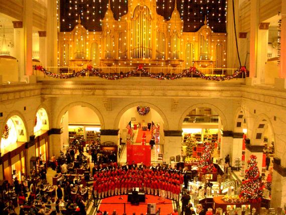 File:Wanamaker-christmas.jpg