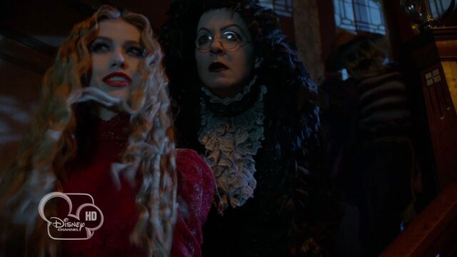 File:Girl-vs-monster-disneyscreencaps.com-7380.jpg