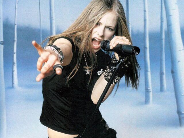 File:Avril lavigne 11.jpg