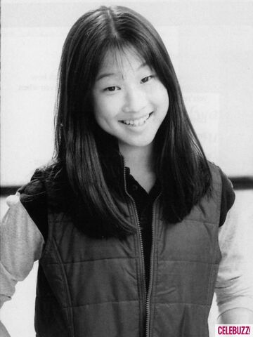 File:Jenna-ushkowitz-yearbook-435x580.jpg