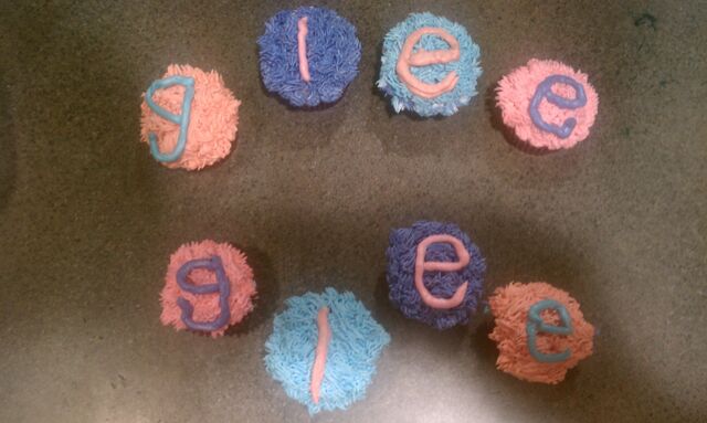 File:All the cupcakes.jpg