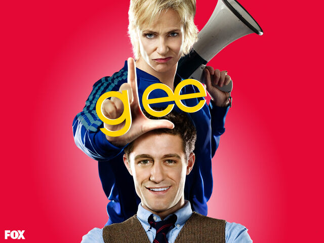 File:Gleesueandwill-453375.jpeg
