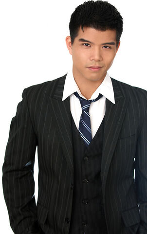 File:Tumblr lbnk48LNHj1qait3fo1 500.jpg