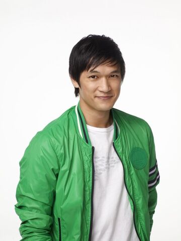 File:Harry-shum-jr-e-mike-in-glee-151480.jpg