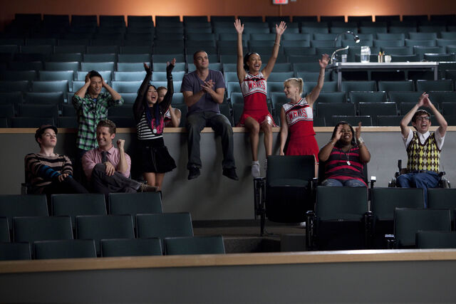 File:S2e1 (5).jpg