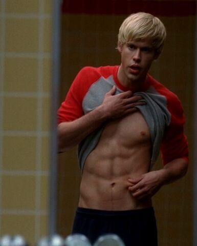 File:Glee-Shirtles-Guys-1.jpg