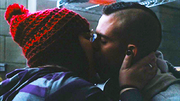 Lauren-puck-kiss