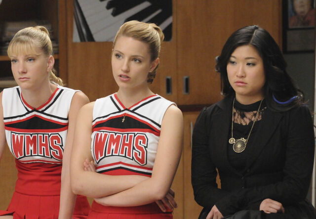 File:Brittany-quinn-and-tina.jpg