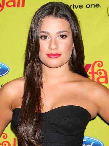 File:Lea2themax.jpg