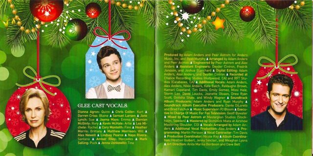 File:4 CHA 2 booklet.jpg