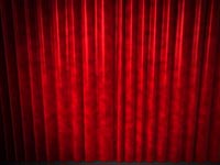 File:Red-curtains-01.JPG