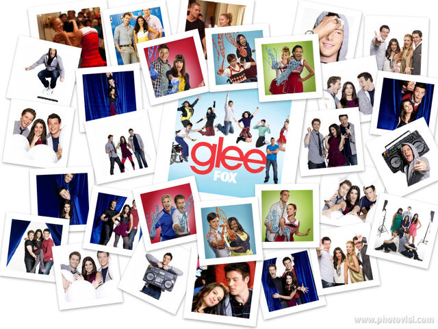 File:Glee Wallpaper 1.jpg