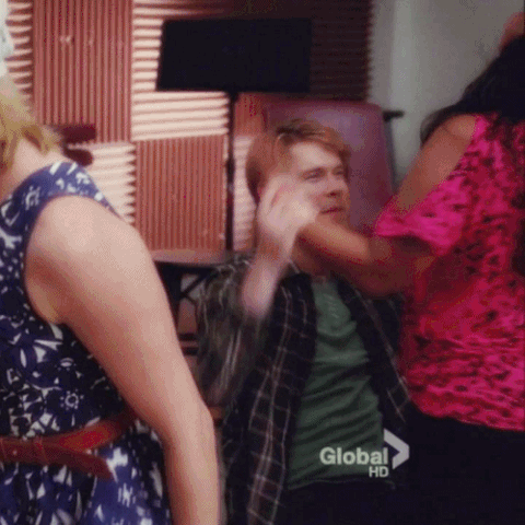 File:Tumblr m4j5i0yYiI1qhh5fko1 500.gif