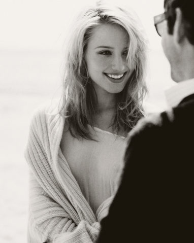 File:DiannaAgron--.png
